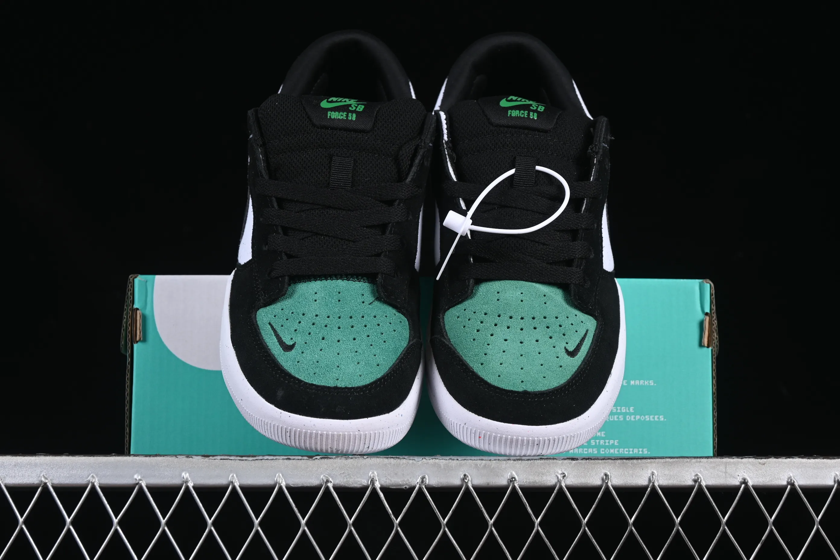 All categories Nk SB Dunk series Nk Force 58 simplified skateboard shoes Nk SB Force 58 Nike simplified retro skateboard shoes DV5477-101